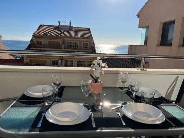 Sublime Appartement Vue Mer Avec Piscine El Campello Luaran gambar
