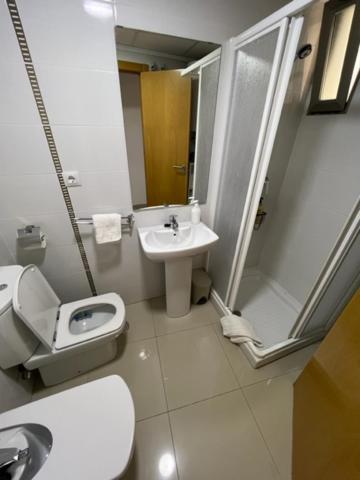 Sublime Appartement Vue Mer Avec Piscine El Campello Luaran gambar